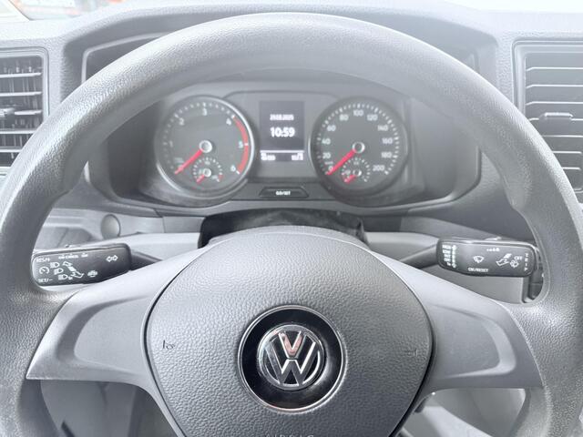 Volkswagen CRAFTER 30 2.0 TDI L3H2 camera airco cruise nap