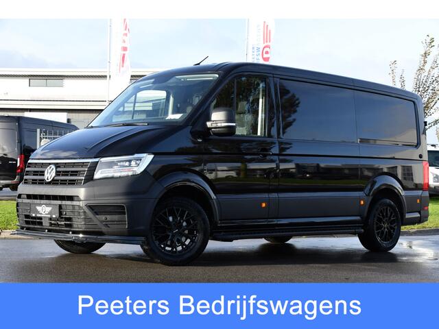Volkswagen CRAFTER 35 2.0 TDI L3H2 Black Edition Camera, Carplay, Stoelverwarming, LED, Trekhaak, Sensoren, multimedia, Automaat, Uniek!
