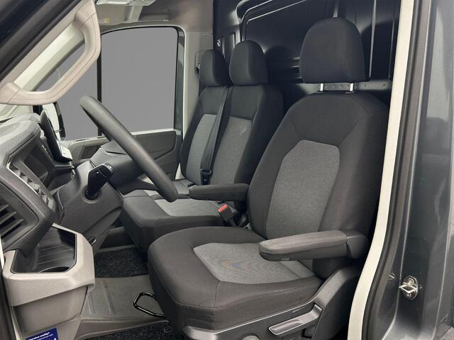 Volkswagen CRAFTER 2.0 TDI 140 PK L3H2 Highline Airco | All Seasonbanden | Navigatie (Apple carplay / Android Auto) |