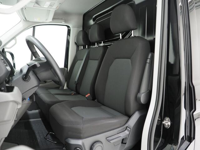 Volkswagen CRAFTER 35 2.0 TDI L4H3 | Beklede Laadruimte | Sidesteps | Carplay | Camera | Trekhaak