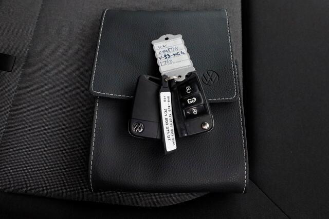 Volkswagen CRAFTER 35 2.0 TDI 177pk L3H3 (L2H2) 4Motion 4x4 Airco/Navi 10-2021