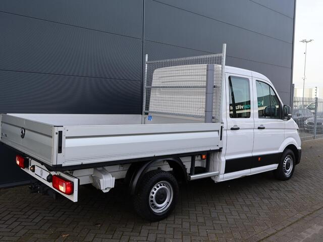 Volkswagen CRAFTER 35 2.0 TDI L3 DC Trendline | 140 PK | Cruise control | Navigatiesysteem | Apple CarPlay / Android Auto |