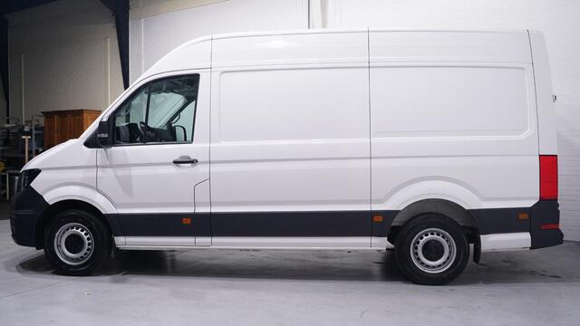 Volkswagen CRAFTER 2.0 TDI 102 pk L3H3 Navi, Trekhaak 2.500 kg Apple Carplay, Laadruimte Pakket, PDC V+A, 3-Zits