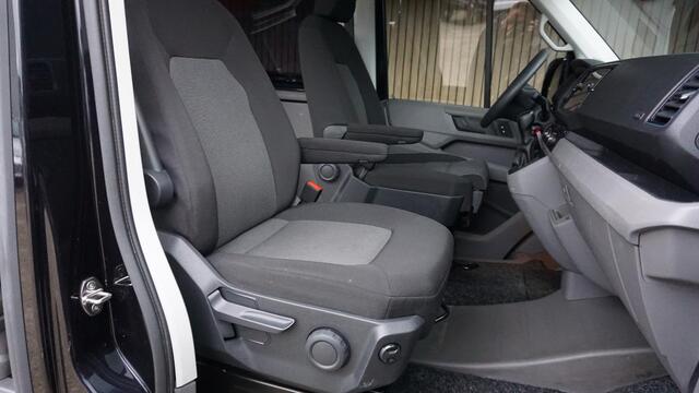 Volkswagen CRAFTER 2.0 TDI 177pk DC 5-Zits DSG L3H2 Exclusive *BLACK Edition* 20inch LM LED Navi Geveerde stoel 1e Eigenaar *Eyecatcher*