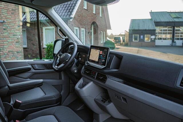 Volkswagen CRAFTER 2.0 TDI 177PK Automaat L3H3 Comfortline 2x Schuifdeuren | LED | NAVI | Camera | Trekhaak | Airco |