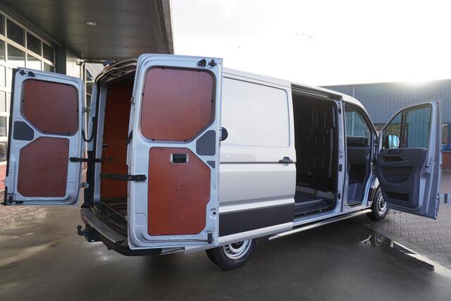 Volkswagen CRAFTER 35 2.0 TDI 177 PK L3H2 Automaat Airco | Cruise | 2x geveerde stoel | Apple CP-Android auto
