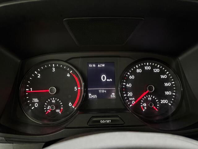 Volkswagen CRAFTER 35 2.0 TDI L3H3 Comfortline EURO VI | 140 PK | Trekhaak | Verwarmde voorruit | Navigatiesysteem | Parkeersensoren |