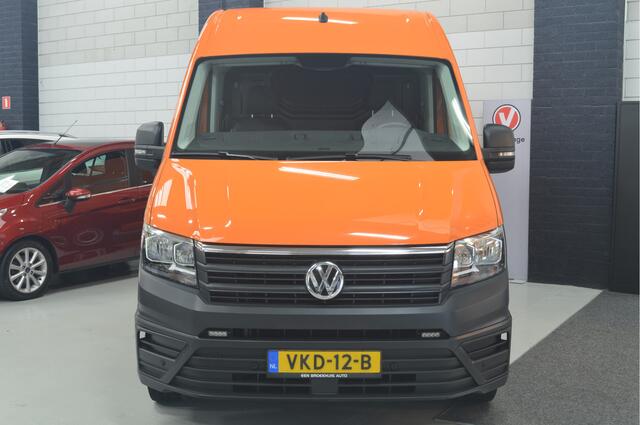 Volkswagen CRAFTER 35 2.0 TDI L3H3 Highline // 181.000 km // AIRCO // CRUISE // CARPLAY // CAMERA // ZWAAILAMP // TREKHAAK //