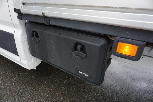 Volkswagen CRAFTER Open Laadbak 177pk Automaat Dubbele cabine Apple Carplay Camera Cruise control Trekhaak