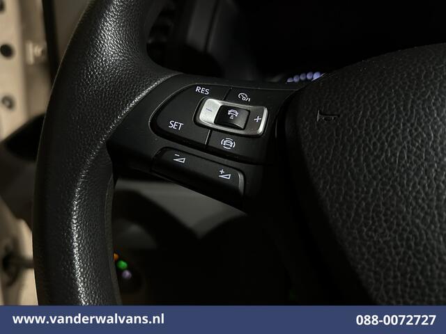 Volkswagen CRAFTER 2.0 TDI 141pk L3H3 L2H2 Euro6 Airco | Navigatie | Camera | LED | Apple Carplay | Adaptieve Cruisecontrol Android Auto, Chauffeursstoel, Parkeersensoren