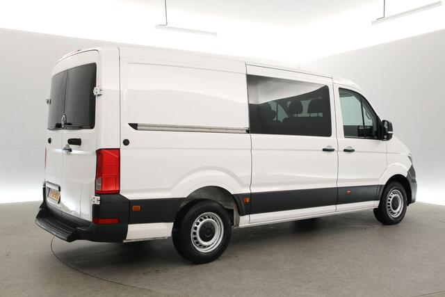 Volkswagen CRAFTER 2.0 TDI 177PK L3H2 | DC | 6-Zits | 3000kg Trekgew. | Trekh. | Airco | Cruise | Carplay | Parkeersens. | Navi