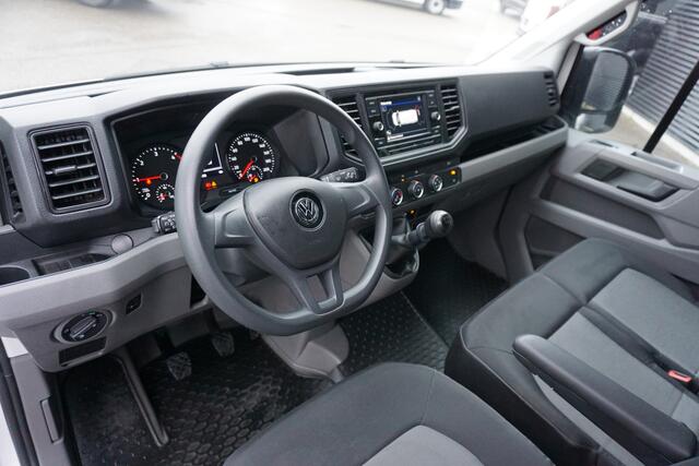 Volkswagen CRAFTER 35 2.0 TDI L4H3 140pk Apple Carplay Camera Cruise control Airco Parkeersensoren