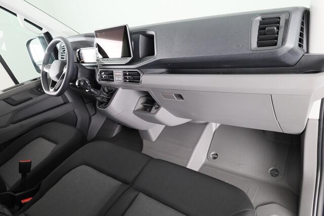 Volkswagen CRAFTER Bedrijfswagens Trendline L3 Bestelwagen (2) GP 2.0 TDI EU6 103 k VOORRAAD!!