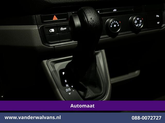 Volkswagen CRAFTER 2.0 TDI 140pk Automaat L3H3 L2H2 Euro6 Airco | Navigatie | Camera | Apple Carplay | Chauffeursstoel Android Auto, Leder, Parkeersensoren, Bijrijdersbank