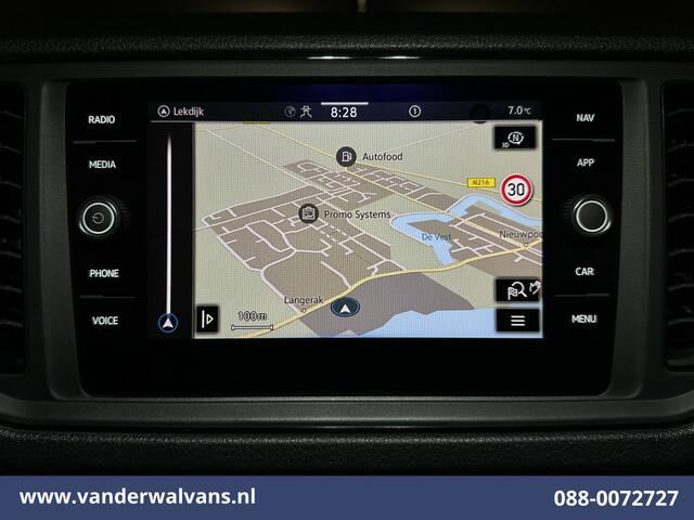 Volkswagen CRAFTER 2.0 TDI 140pk L3H2 L2H1 Euro6 Airco | Camera | Navigatie | Apple Carplay | Trekhaak Android Auto, Bijrijdersbank