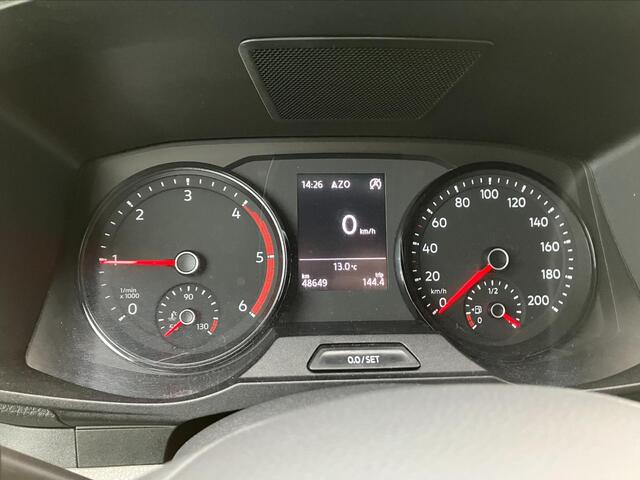 Volkswagen CRAFTER 35 2.0 TDI L3H3 Comfortline EURO VI | 140 PK | Trekhaak | Navigatiesysteem | Cruise control | Parkeersensoren |