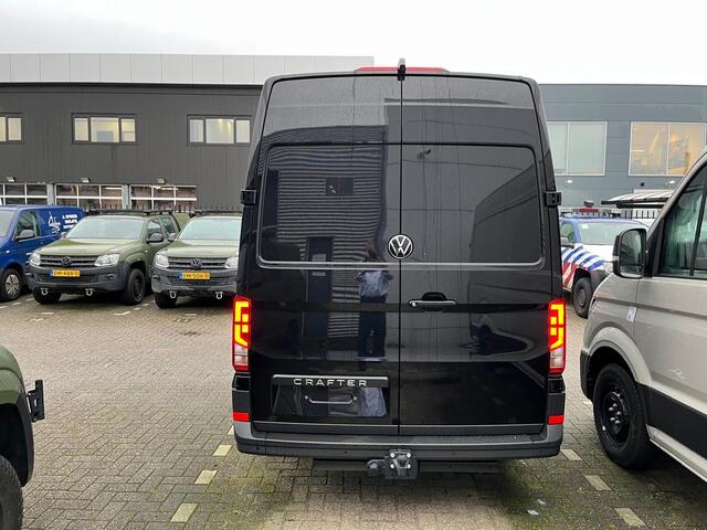 Volkswagen CRAFTER Bedrijfswagens Trendline 2.0 TDI L3H3 EU6 103 kW (140 pk) 103 kW | BPM Vrij | Achteruitrijcamera | Bijrijdersbank met opbergvak | Radio ready to discover met 10" touch- kleurendisplay |