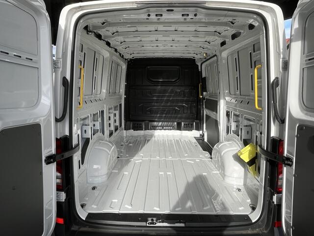 Volkswagen CRAFTER 35 2.0 TDI L3H2 Bijrijdersbank, Apple CarPlay BPM VRIJ