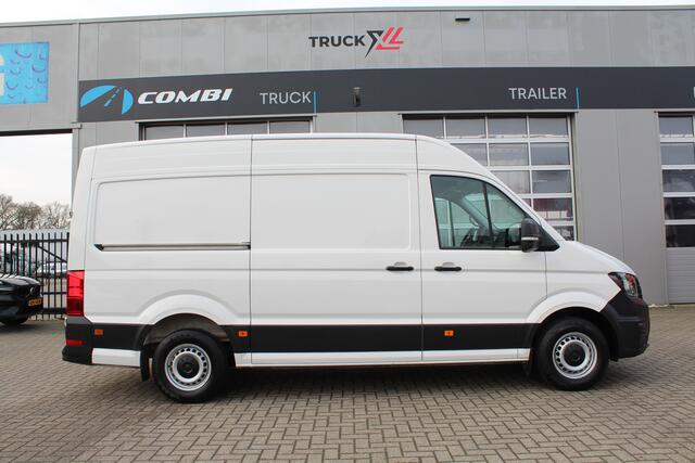 Volkswagen CRAFTER 35t 2.0 TDI L3H3 > Leer/Navi/Trekhaak/parkeersensoren...