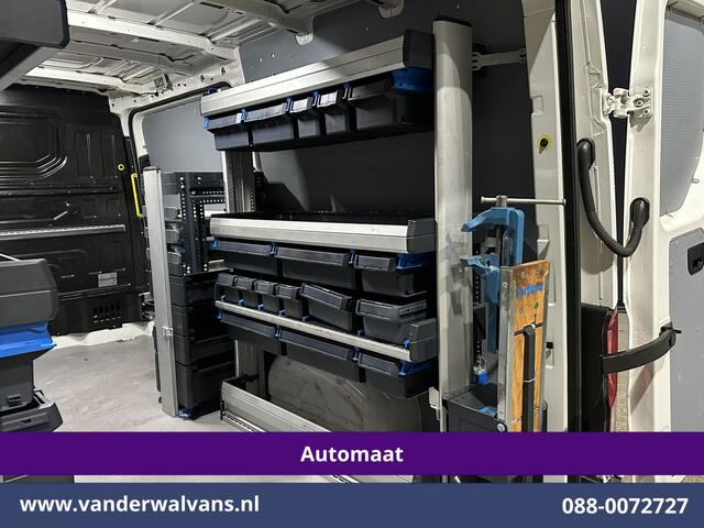 Volkswagen CRAFTER 2.0 TDI 141pk Automaat L3H2 L2H1 Inrichting Euro6 Airco | Navigatie | Camera Apple Carplay, Android Auto, Cruisecontrol, Bijrijdersbank, 3000kg trekvermogen