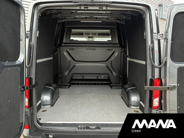 Volkswagen CRAFTER 2.0TDI 177PK L3H2 DC 11dkm! Nieuw model Automaat LED koplampen Sidesteps Camera Trekhaak