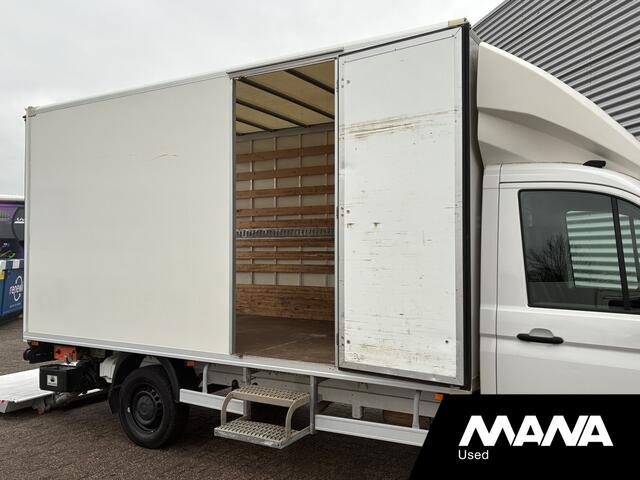Volkswagen CRAFTER 2.0TDI 177PK Bakwagen Laadklep 750kg Lat om Lat Trekhaak Zijdeur Lederen bekleding Airco