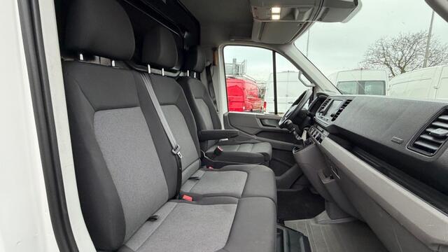 Volkswagen CRAFTER 2.0 TDI 75KW 102PK L3H2 EURO 6 AIRCO/ DUBBELE SCHUIFDEUR/ CAMERA/ TREKHAAK/ 100% DEALERONDERHOUDEN