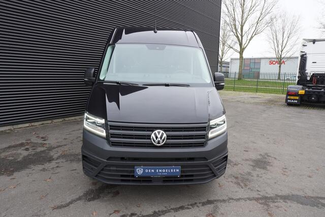 Volkswagen CRAFTER 180pk Automaat L3H3/L2H2 Navigatie Camera Apple Carplay LED Stoelverwarming