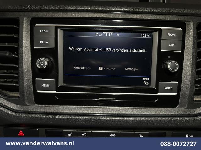Volkswagen CRAFTER 2.0 TDI 141pk L3H3 L2H2 Euro6 Airco | Camera | Apple Carplay | Stoelverwarming Android Auto, Parkeersensoren, Bijrijdersbank