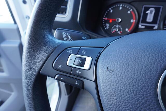 Volkswagen CRAFTER 177pk Automaat 4x4 L3H3/L2H2 4Motion Apple carplay Trekhaak Camera Cruise control