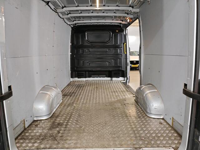 Volkswagen CRAFTER L3H2 2.0 TDI 102pk 3.5T Comfortline / Wordt verwacht