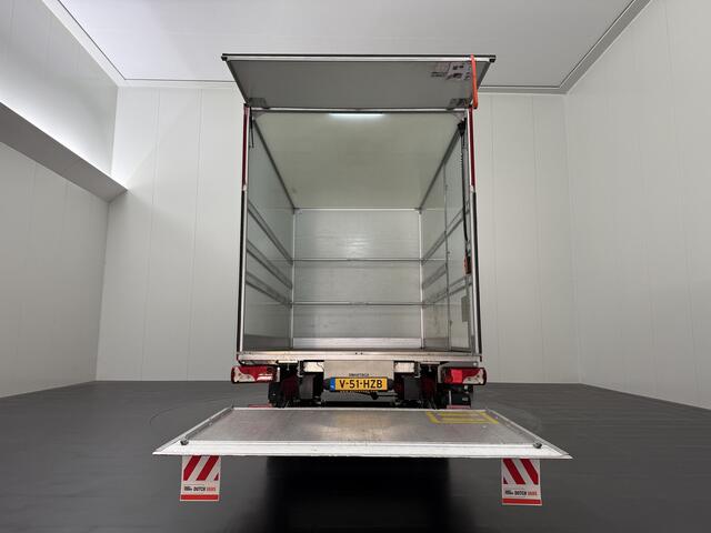 Volkswagen CRAFTER 2.0TDI 140PK Bakwagen+Laadklep | Fabrieksgarantie | Navigatie | Camera | Airco | Cruise | Dakspoiler | zijdeur