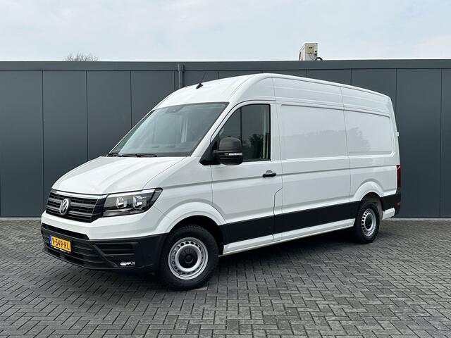 Volkswagen CRAFTER 2.0 TDI 141 PK HIGHLINE ++ / L3H3 / 1e EIG. / BOTT INRICHTING / 3 TONS TREKHAAK / GEVEERDE STOEL / CAMERA / CRUISE / AIRCO