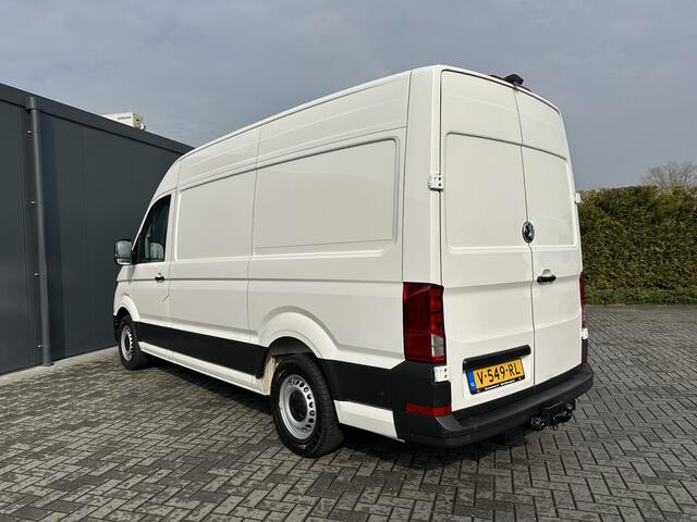 Volkswagen CRAFTER 2.0 TDI 141 PK HIGHLINE ++ / L3H3 / 1e EIG. / BOTT INRICHTING / 3 TONS TREKHAAK / GEVEERDE STOEL / CAMERA / CRUISE / AIRCO