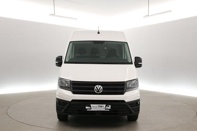 Volkswagen CRAFTER 2.0 TDI L3H3 | Aut. | 3000kg Trekgew. | Airco | Cruise | Camera | Carplay | 3 Zits | Trekhaak | 2xSchuifdeur | Parkeersens.