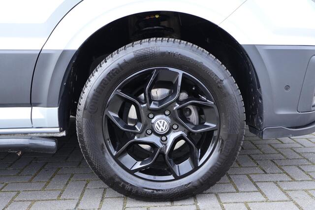 Volkswagen CRAFTER 35 2.0 TDI 140pk DSG L3H3 Exclusive Trekhaak Camera Leder Led Sidebars Zonneklep Navigatie Bijrijdersbank