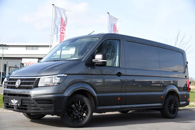 Volkswagen CRAFTER 35 2.0 TDI L3H2 PB Edition Camera, Cruise, Carplay, Multimedia, Trekhaak, 140pk, Automaat, Uniek!