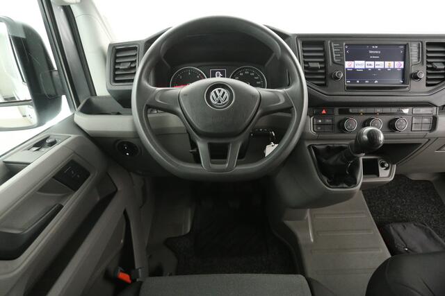 Volkswagen CRAFTER 2.0 TDI 140PK L3H2 | Airco | Cruise | Carplay | 3 Zits | Parkeersens. | Navi