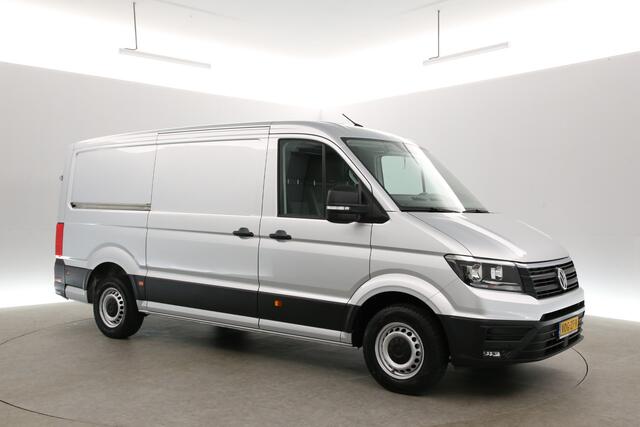 Volkswagen CRAFTER 2.0 TDI 140PK L3H2 | Airco | Cruise | Carplay | 3 Zits | Parkeersens. | Navi