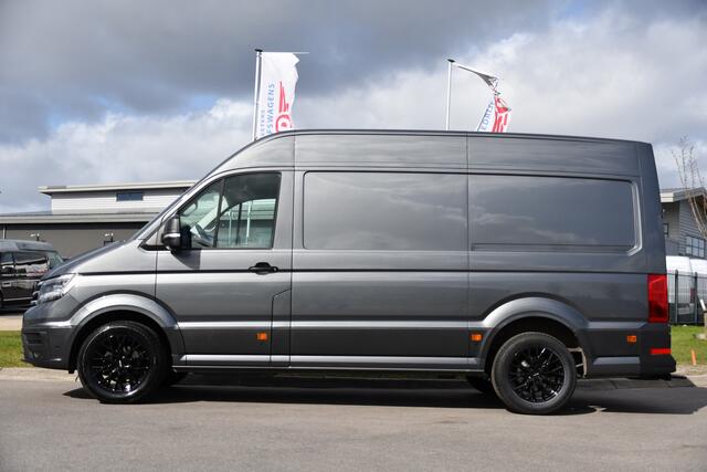 Volkswagen CRAFTER 35 2.0 TDI L3H3 Highline 75 Edition Adaptieve Cruise, Camera, Carplay, 177pk, LED, Leder, Stuurverwarming, Automaat, Uniek!