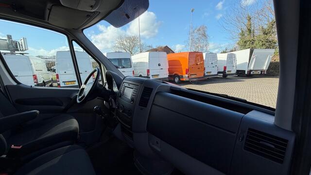 Volkswagen CRAFTER 2.0 TDI 80KW 110PK EURO 6 AIRCO/ CRUISE CONTROL/ CAMERA/ 100% DEALERONDERHOUDEN