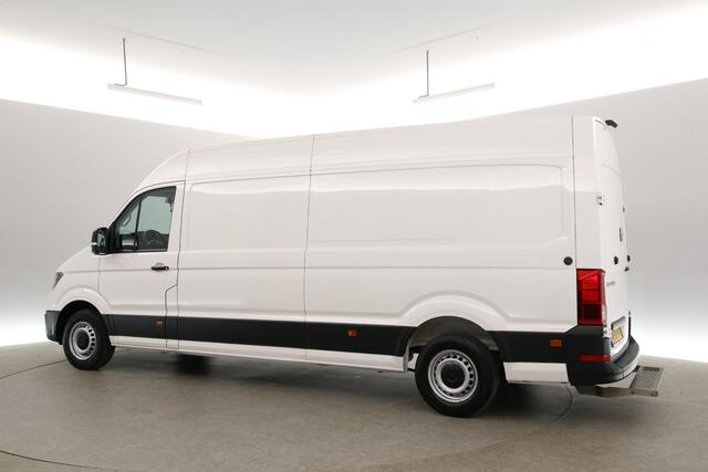 Volkswagen CRAFTER 2.0 TDI 177PK L4H3 | Aut. | 3000kg Trekgew. | Airco | Cruise | Camera | 3 Zits | Carplay | Stoelverw. | Parkeersens.