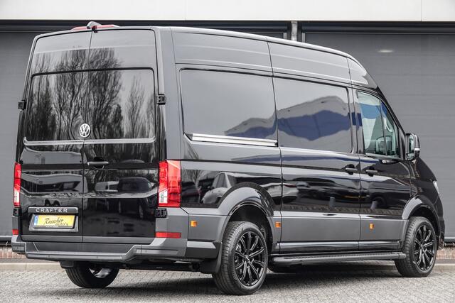 Volkswagen CRAFTER L3H3 2.0Tdi 177Pk Aut. | 2xSchuifdeur | Achteruitrijcamera | 19'' | Deep Black