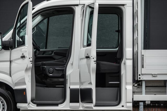 Volkswagen CRAFTER Bakauto | 2.0Tdi 163Pk | L3 | Dubbele cabine | 7-Persoons | 35 | 3.500Kg trekgwicht | Open Laadbak | Achteruitrijcamera | Trekhaak