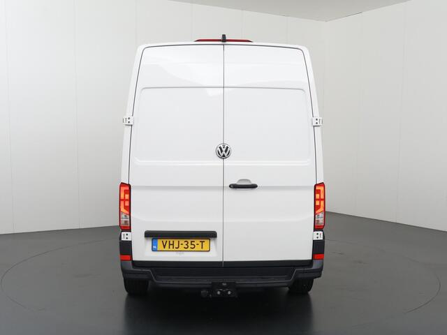 Volkswagen CRAFTER 35 2.0 TDI | AUT. | L3 H3 | LM VELGEN | 2-ZITS | LEDEREN BEKLEDING | BETIMMERING | TREKHAAK | NAVIGATIE | PARKEERCAMERA