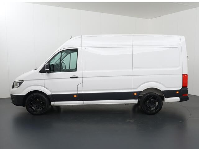 Volkswagen CRAFTER 35 2.0 TDI | AUT. | L3 H3 | LM VELGEN | 2-ZITS | LEDEREN BEKLEDING | BETIMMERING | TREKHAAK | NAVIGATIE | PARKEERCAMERA