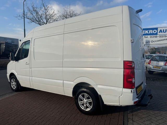 Volkswagen CRAFTER 35 2.0 TDI 140pk L2 H2 Euro6 172.000km Airco,Navigatie,3 Zits