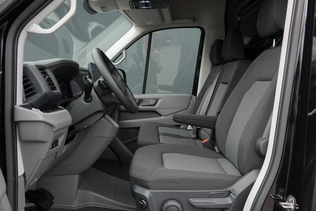 Volkswagen CRAFTER L3H3 140Pk Aut. | 35 | Stoel-Bank | Achteruitrijcamera | 19'' | Deepblack