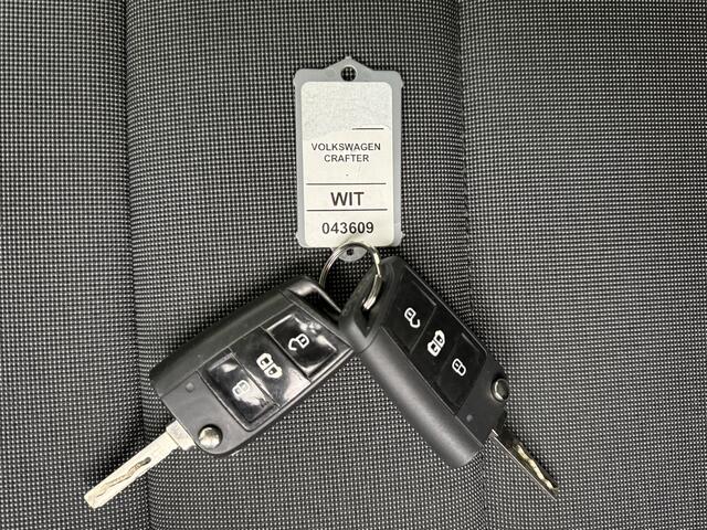 Volkswagen CRAFTER 2.0TDi 177PK DSG Automaat L3H2 | Led | Multimedia | Airco | Cruise | 3-Zits | Betimmering