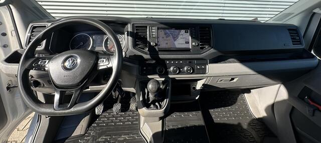 Volkswagen CRAFTER 35 2.0 TDI L2H2 Highline Navi|Trekhaak|Cruise